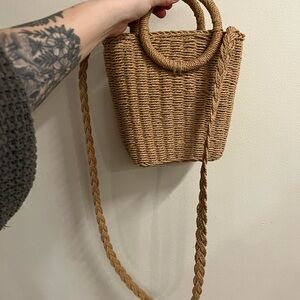 Stylish Tan Woven Handbag